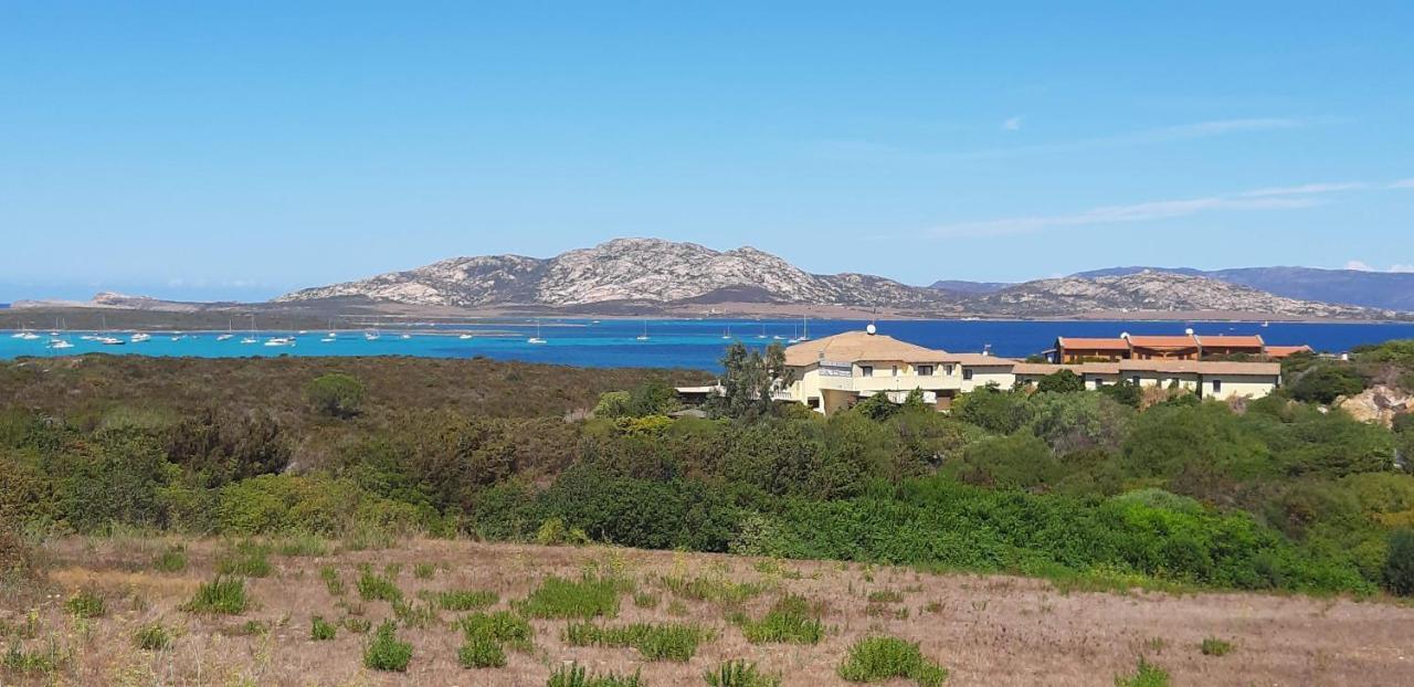 Stintino - Cala Lupo Aparthotel Bagian luar foto
